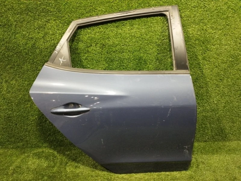 Дверь Hyundai Ix35 2009-2015 770042S000 LM, задняя правая
