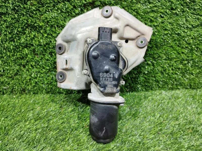 Мотор дворников Mitsubishi Lancer 2000-2010 MR598757 CS, передний