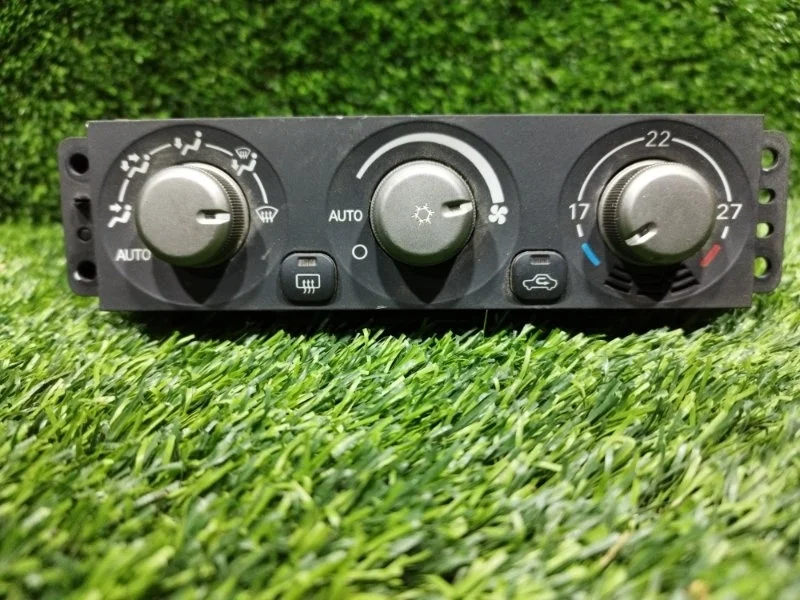 Блок управления климат-контролем Mitsubishi Lancer 2000-2010 7820A103 CS#A