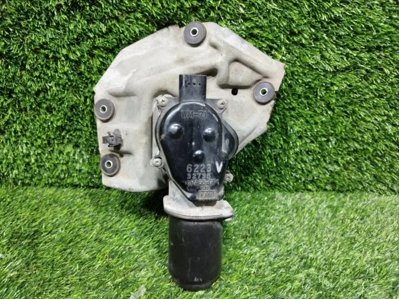 Мотор дворников Mitsubishi Lancer 2000-2010 MR598757 CS, передний