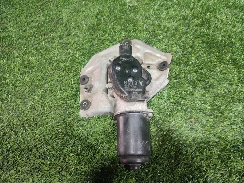 Мотор дворников Mitsubishi Lancer 2000-2010 MR957879 CS#A