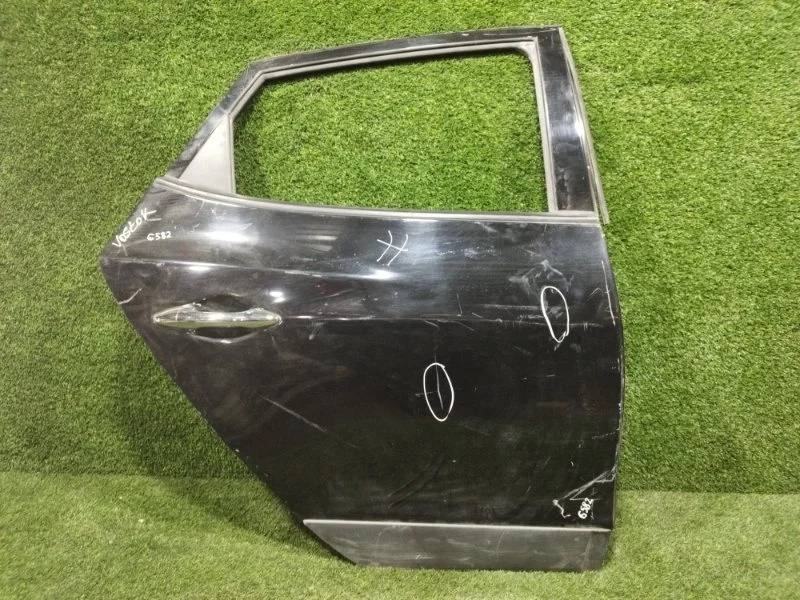 Дверь Hyundai Ix35 2010 - 2015 770042Y000 LM, задняя правая