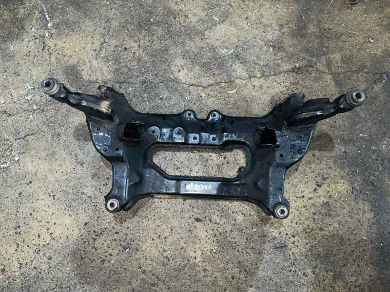 Подрамник Nissan X-Trail 2000-2007 54400EQ500 T30 QR25DE