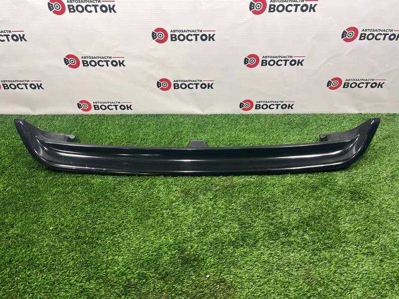 Спойлер Mitsubishi Pajero 2006-2022 MR462996 V8#W V9#W