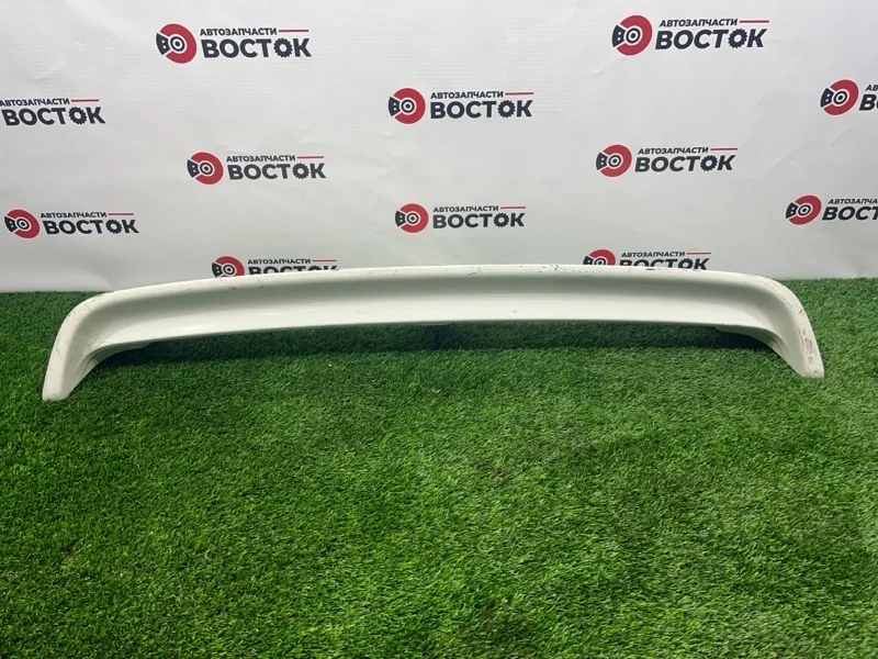 Спойлер Mitsubishi Pajero 1999-2006 MR462996 V6#W V7#W