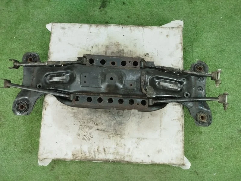 Подрамник Toyota Camry 2006-2011 3759091122 ACV40 2AZ-FE, задний