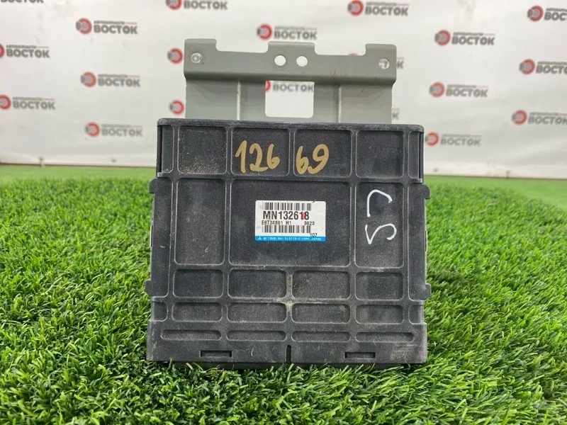 Блок управления двигателем Mitsubishi Lancer 2000-2010 MN132618 CS9A 4G63