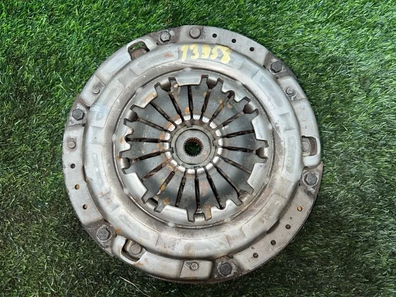 Маховик МКПП Chevrolet Cruze 2009-2019 96184354 J300 F18D4