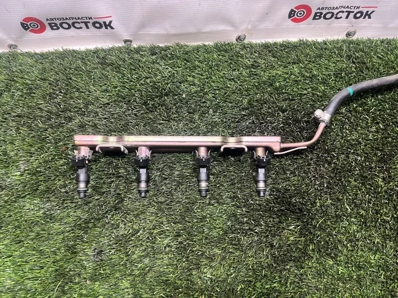 Форсунка топливная Nissan Almera 2000-2006 166009F600 N16 QG16DE