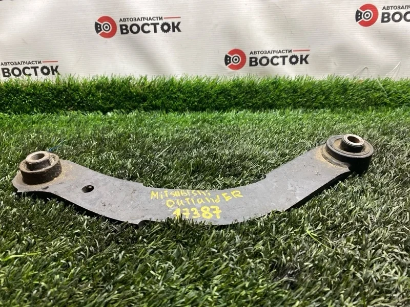 Рычаг нижний Mitsubishi Outlander MN100086 CU2W 4G63, задний