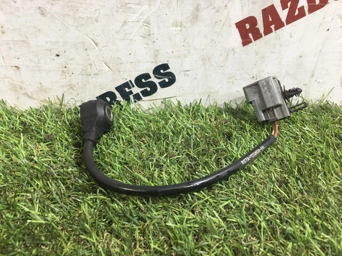 Датчик детонации Ford Mondeo (4) IV рестайлинг (2010–2015) PNDA 2011