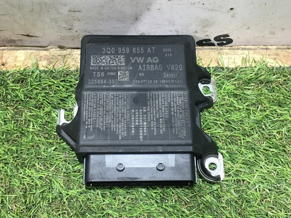 Блок управления AIR BAG Skoda Octavia (A7) III (2012–2017) CWVA 2016
