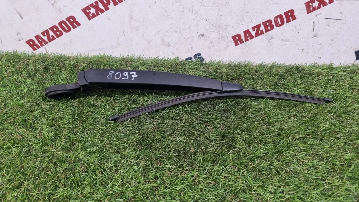 Поводок стеклоочистителя заднего Volkswagen Touareg (GP) I (2002–2007)