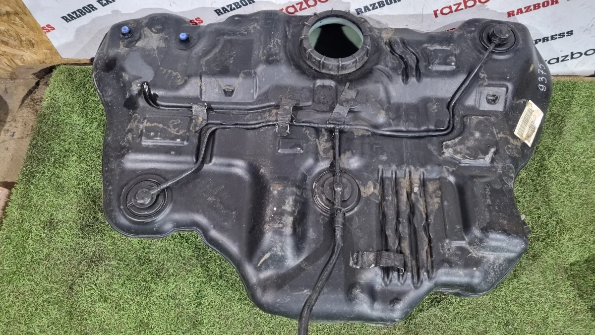 Бак топливный Ford Mondeo (4) IV рестайлинг (2010–2015) MI4 15.03.2012
