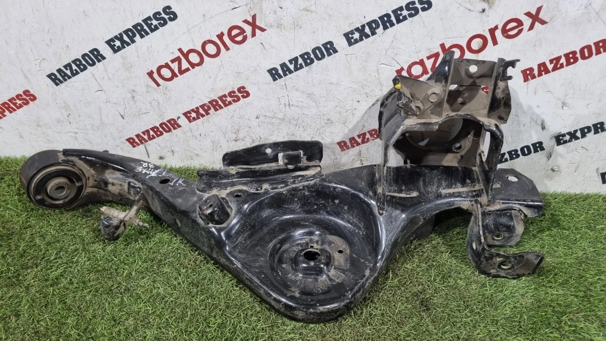 Рычаг задний продольный правый Nissan Juke (YF15) I (2010–2014)