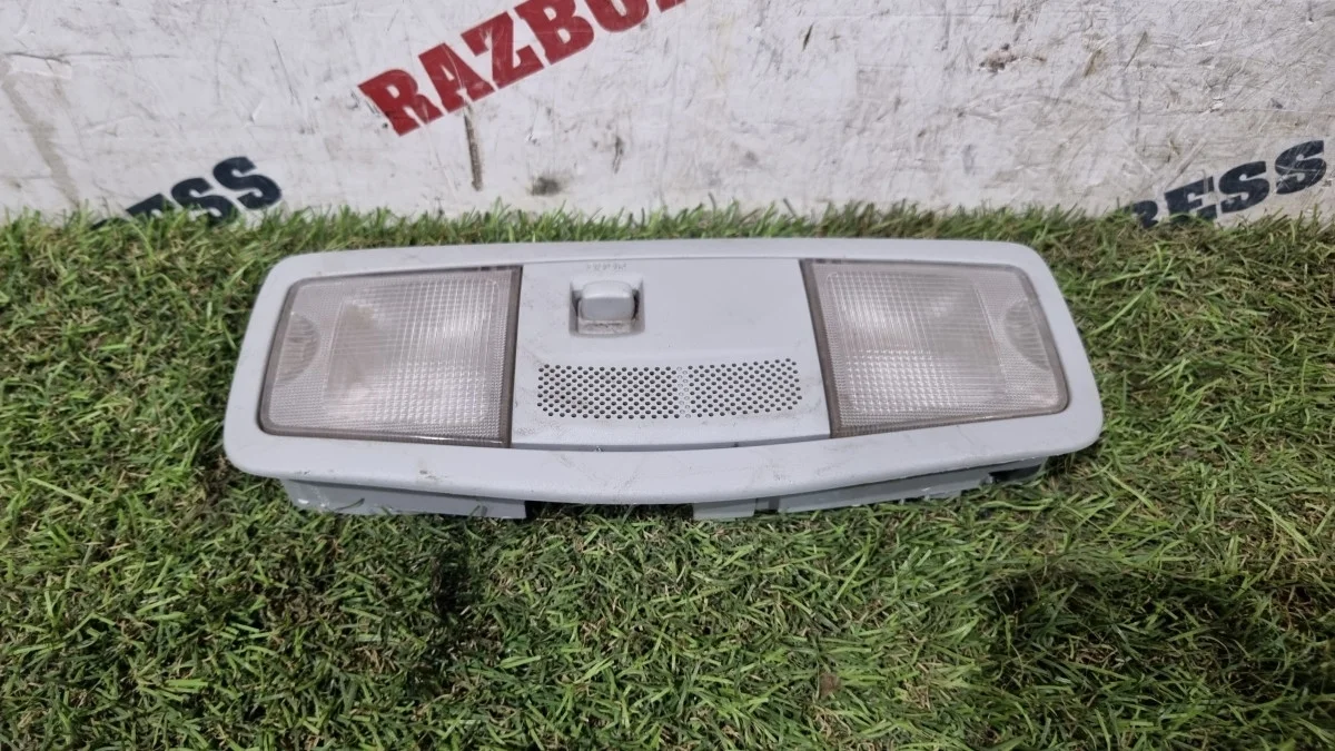 Плафон салонный передний Mitsubishi ASX I (2010–2012)  2011