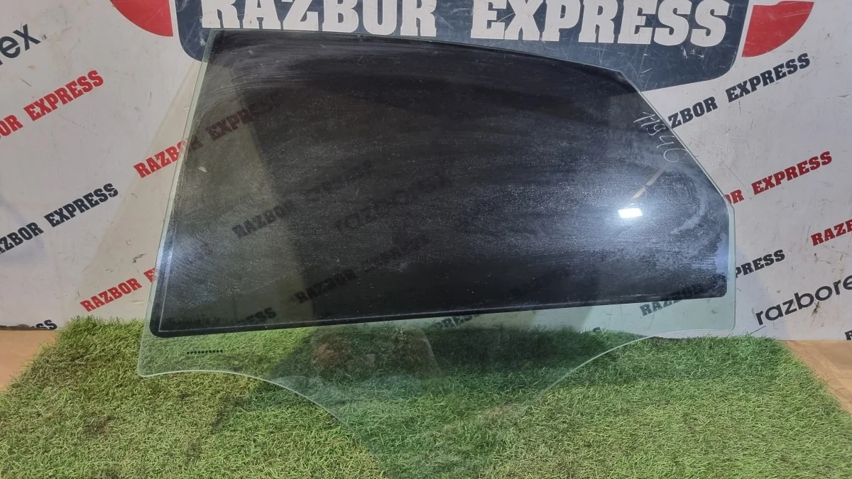 Стекло двери задней левой Ford Mondeo (4) IV рестайлинг (2010–2015)  2013
