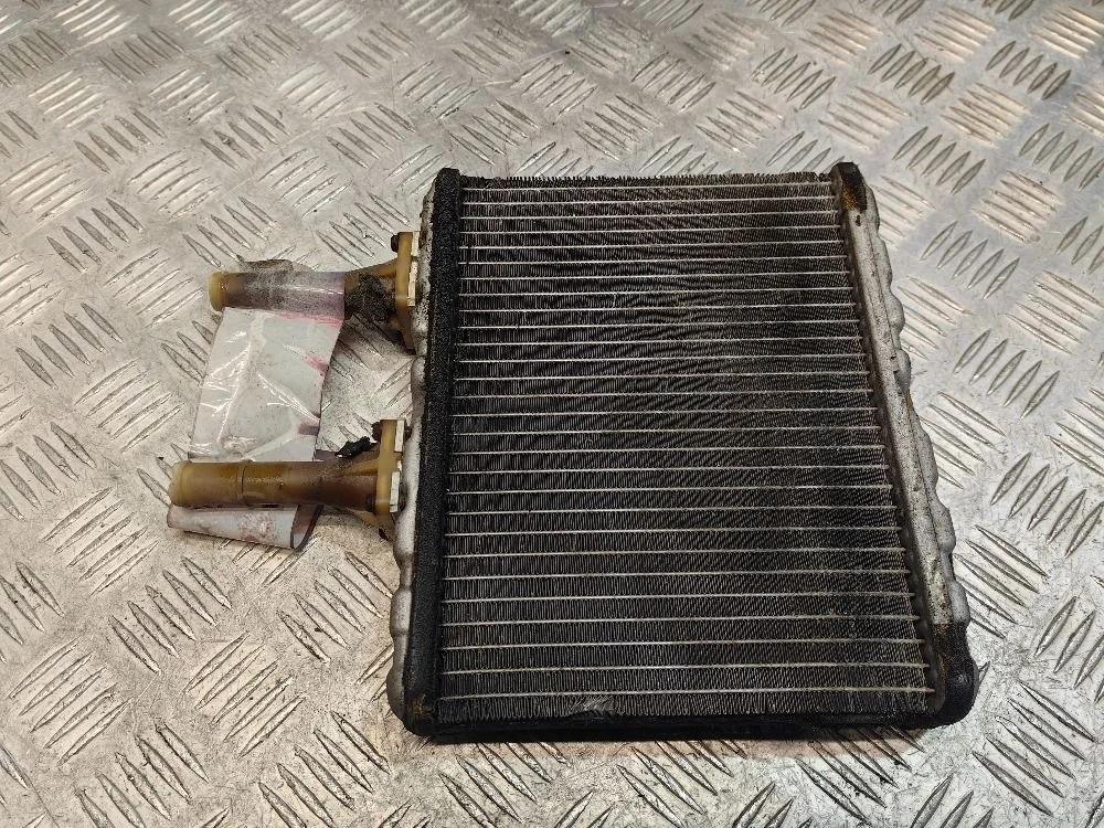 Радиатор отопителя Nissan Primera P12