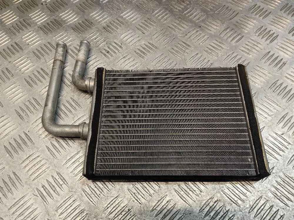 Радиатор отопителя Mitsubishi Lancer 9