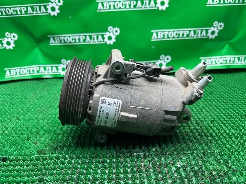 Компрессор кондиционера Nissan Qashqai 2006-2013 92600JD200 J10 MR20