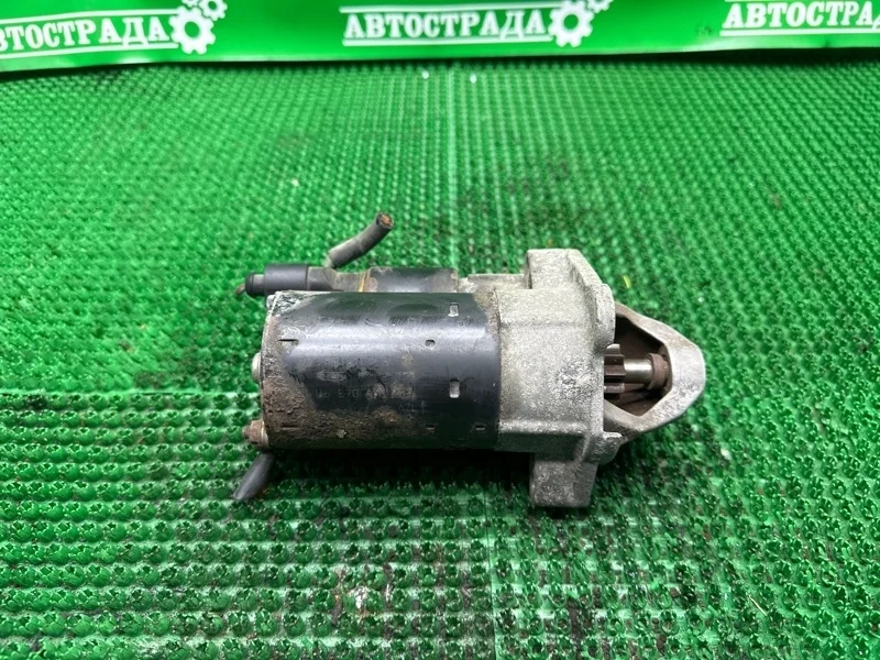 Стартер Volkswagen Passat 1998-2005 06B911023 1.8