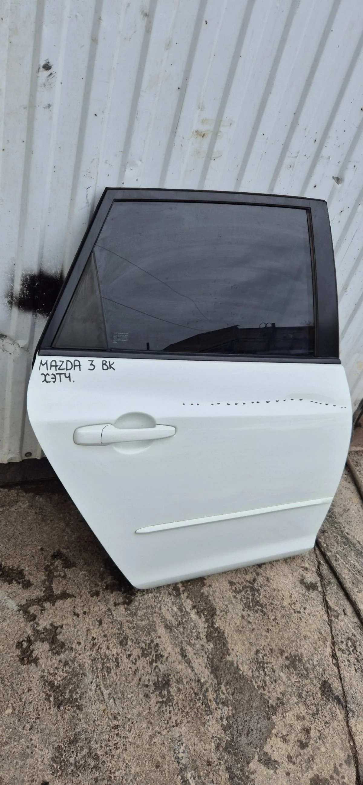 Дверь задняя  правая для Mazda 3 (BK) 2002-2009