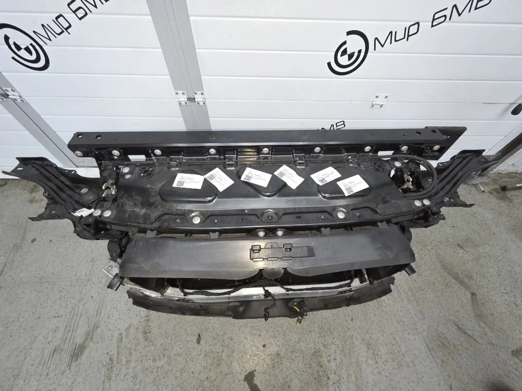 Передняя панель в сборе BMW X7 xDrive40d LCI 2023 G07