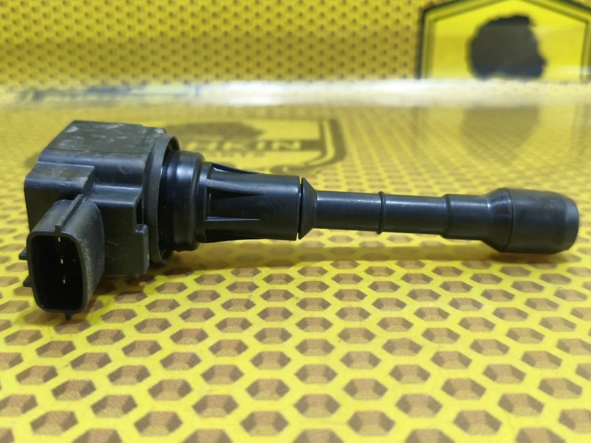 Катушка зажигания Nissan Murano 2011 22448JA10C Z51 VQ35DE