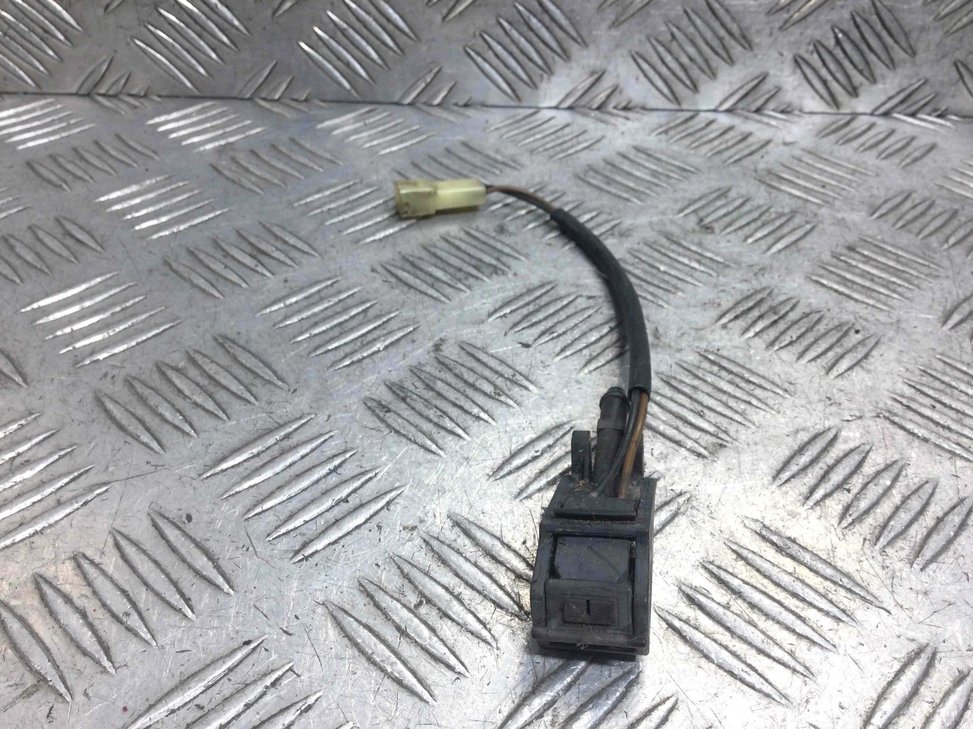 Форсунка омывателя Volkswagen Passat B5 (1996-2000) бензин 1.8 i Механика Универсал