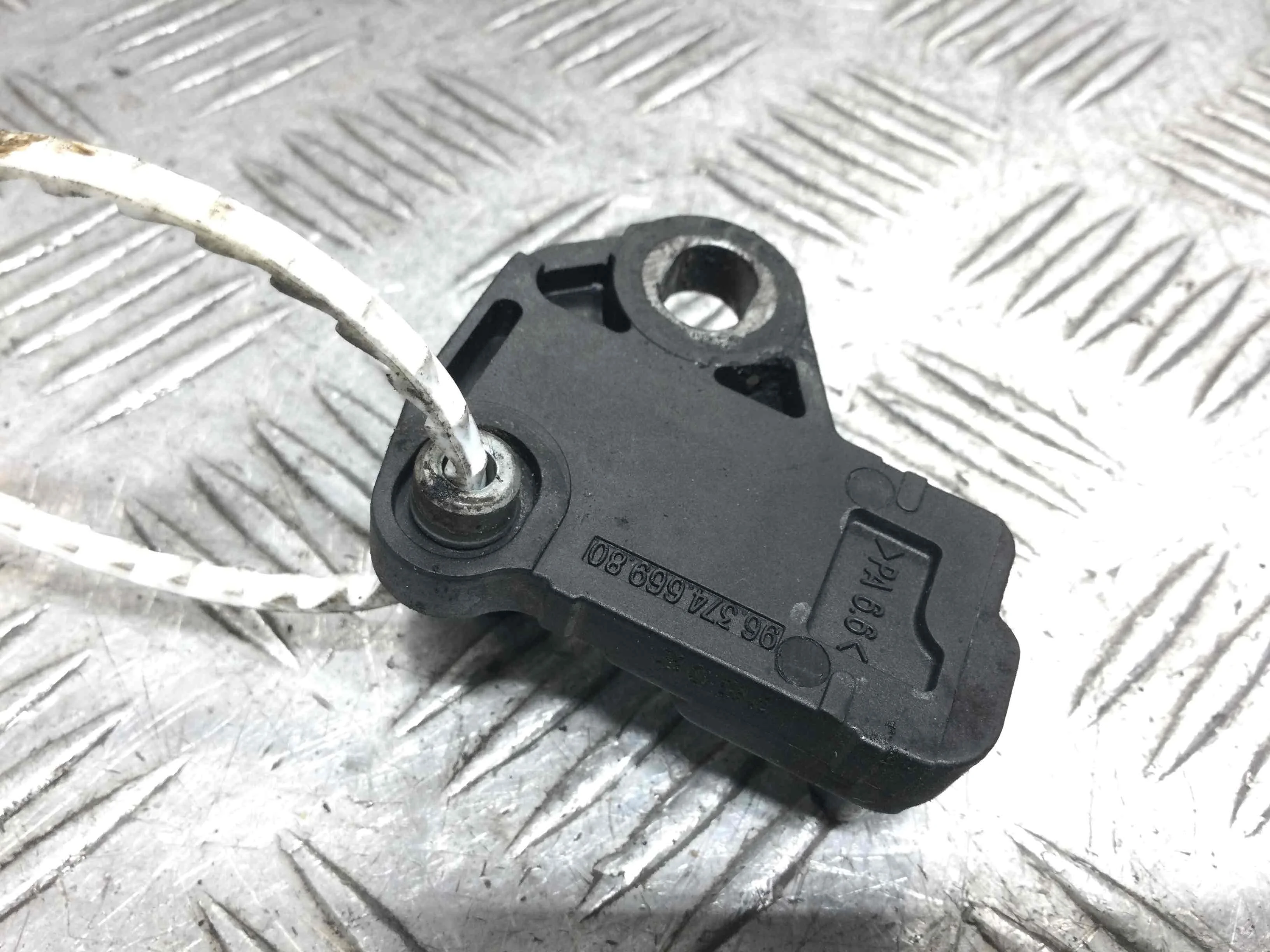 Датчик коленвала Peugeot 206 1 поколение (1998-2003) дизель 1.4 HDi Механика Х/б