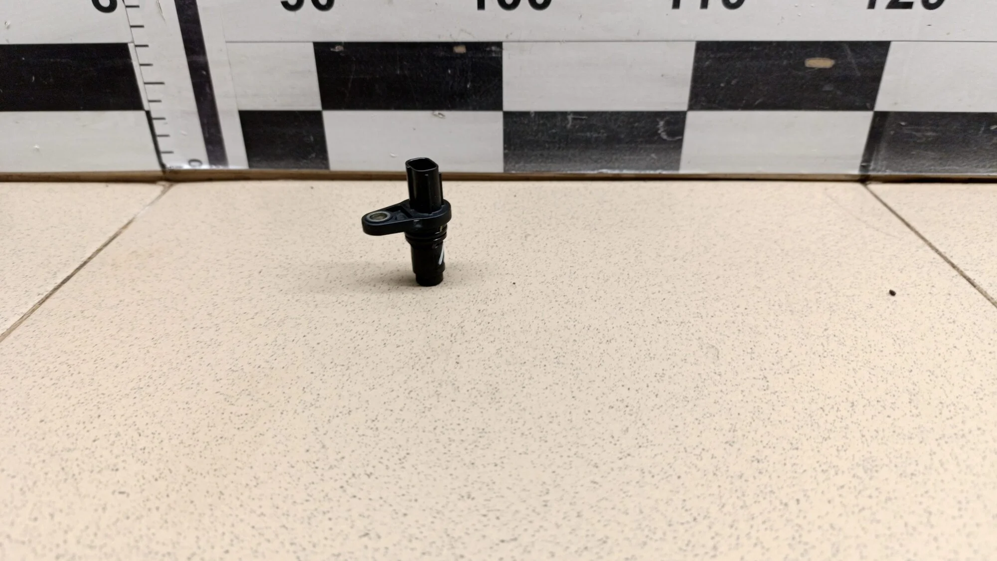 Датчик положения  распредвала Camry XV40 2006-2011