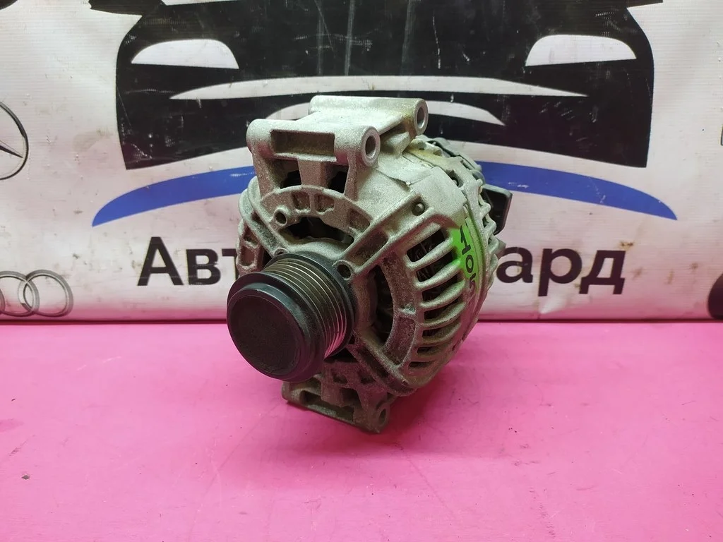 Генератор VAG AUDI A4 B8 06H903016L