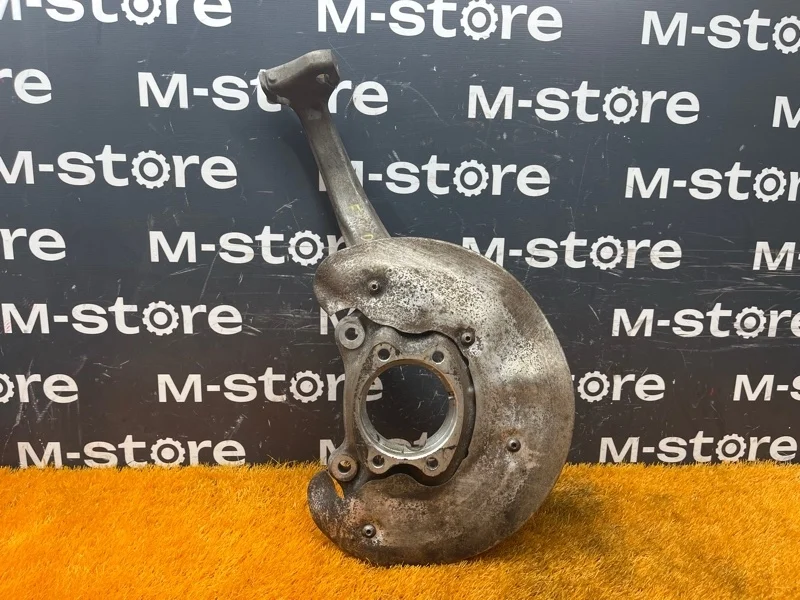 Кулак поворотный Audi A4 2013 4G0407254B B8/8K CDN, передний правый