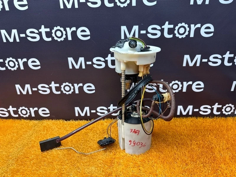 Бензонасос Audi Q5 2009 8R0919051 8R CAL