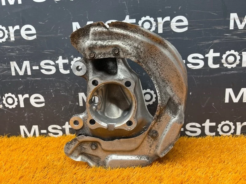 Кулак поворотный Bmw 3-Series 2013 31216792288 F30 N20B20B, передний правый