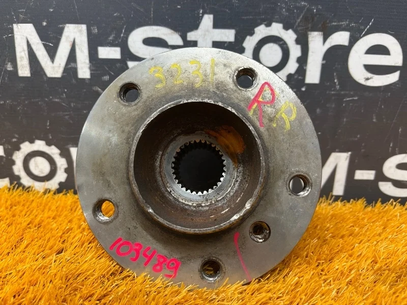 Ступица Bmw X1 2011 33406789970 E84 N46B20B, задняя правая