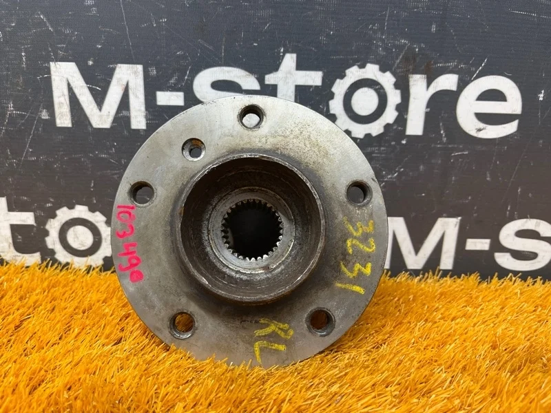 Ступица Bmw X1 2011 33406789970 E84 N46B20B, задняя левая