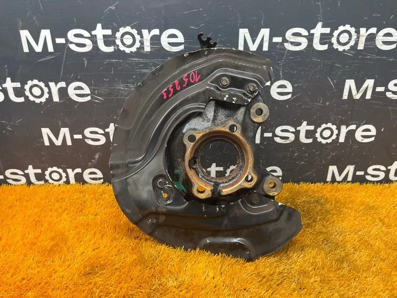 Кулак поворотный Bmw X1 2012 31216788699 E84 N20B20A, передний левый