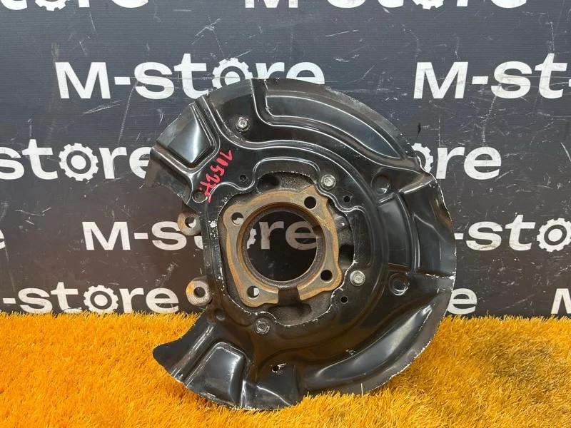 Кулак поворотный Bmw X3 2013 33406797569 F25 N47D20C, задний левый