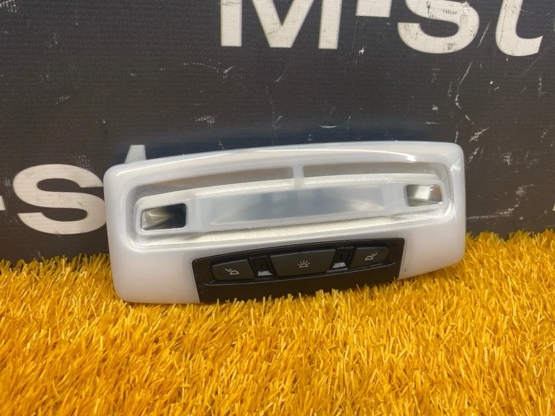 Плафон освещения Bmw 3-Series 2013 63319312494 F30 N20B20B