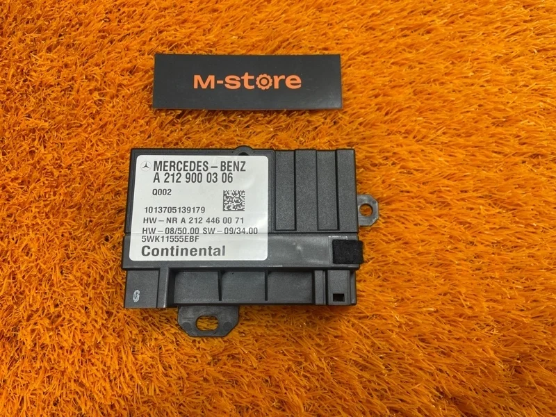 Блок управления топливным насосом Mercedes-Benz C-Class 2010 A2129000306 W204 271.860