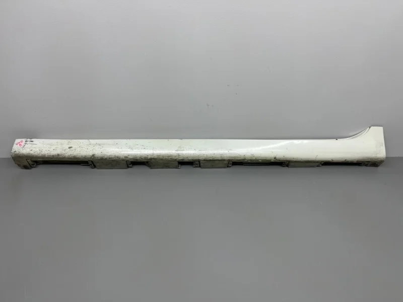 Порог Toyota Camry V40