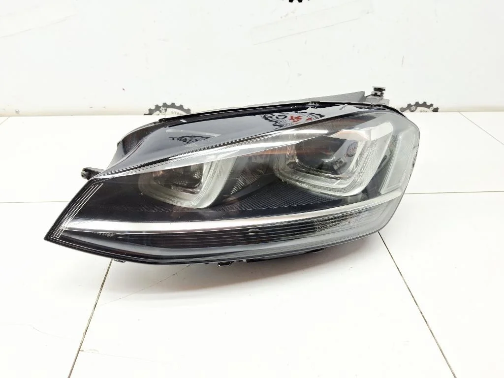 Фара левая Volkswagen Golf 7 5G1941751