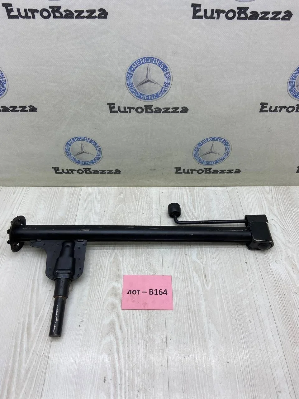 Домкрат Mercedes W220
