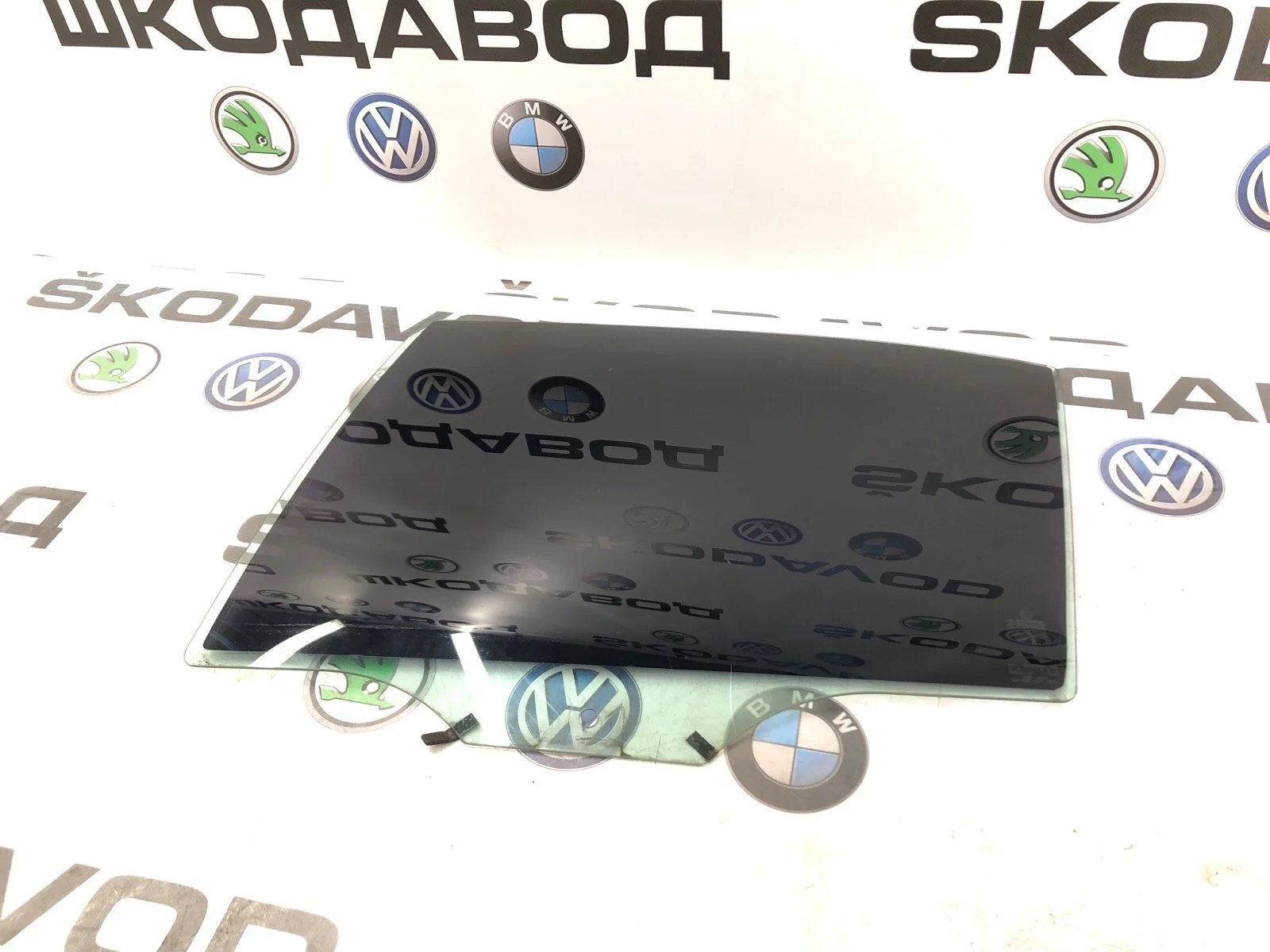 Стекло двери Skoda Octavia 5E5845205A A7 (5E), заднее левое