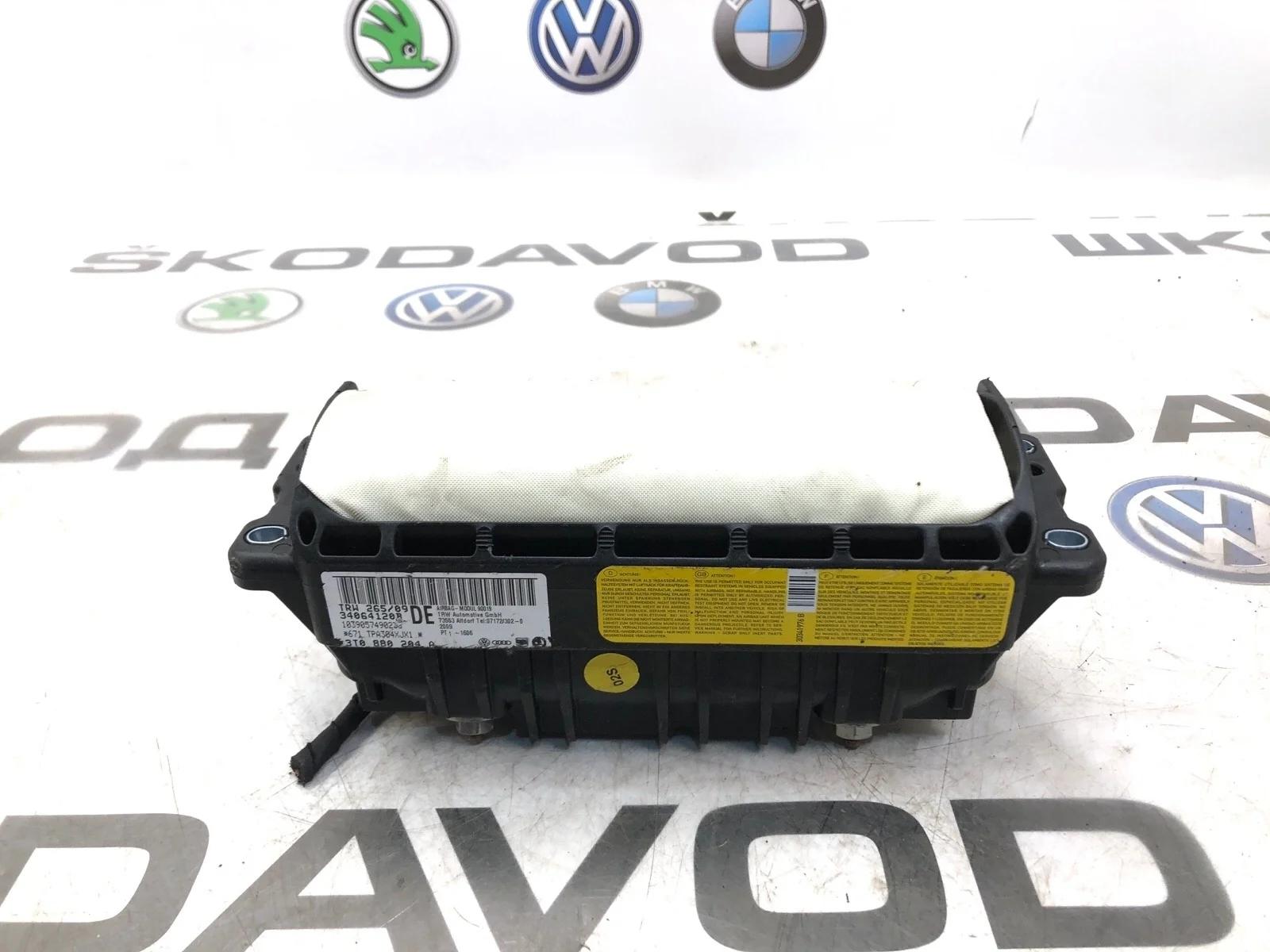 Подушка безопасности пассажира Skoda Yeti 2009 3T0880204A 5L 2.0 CBDB