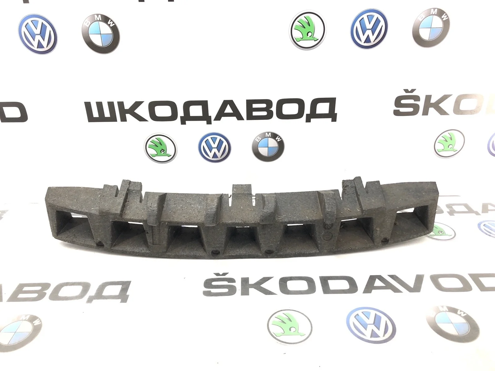 Наполнитель бампера Skoda Yeti 2009 5L0807248 5L 2.0 CBDB, передний