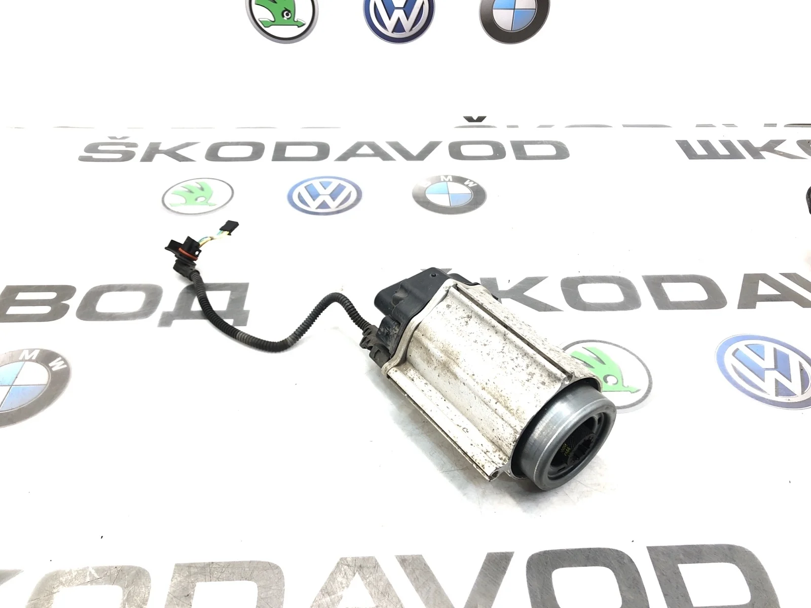 Мотор рулевой рейки Skoda Yeti 2009 1K0909144H 5L 2.0 CBDB