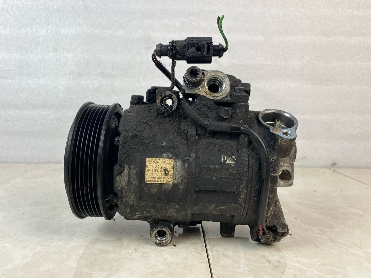 Компрессор кондиционера Skoda Fabia 2 2007-2015 6Q0820808G 1.2 CGP