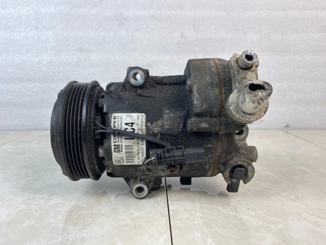 Компрессор кондиционера Opel Astra J 2009-2016 13335253 1.4 A14XER